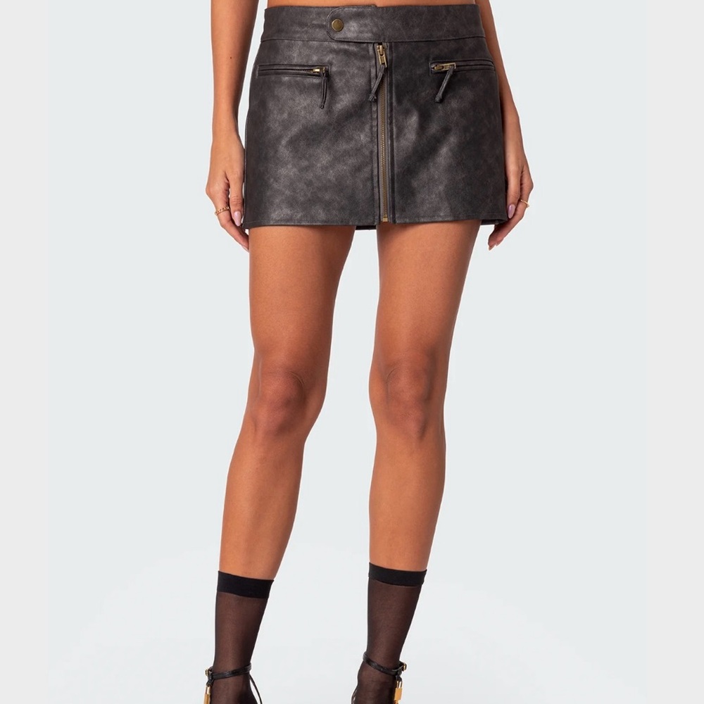 Faux leather Mini Skirt